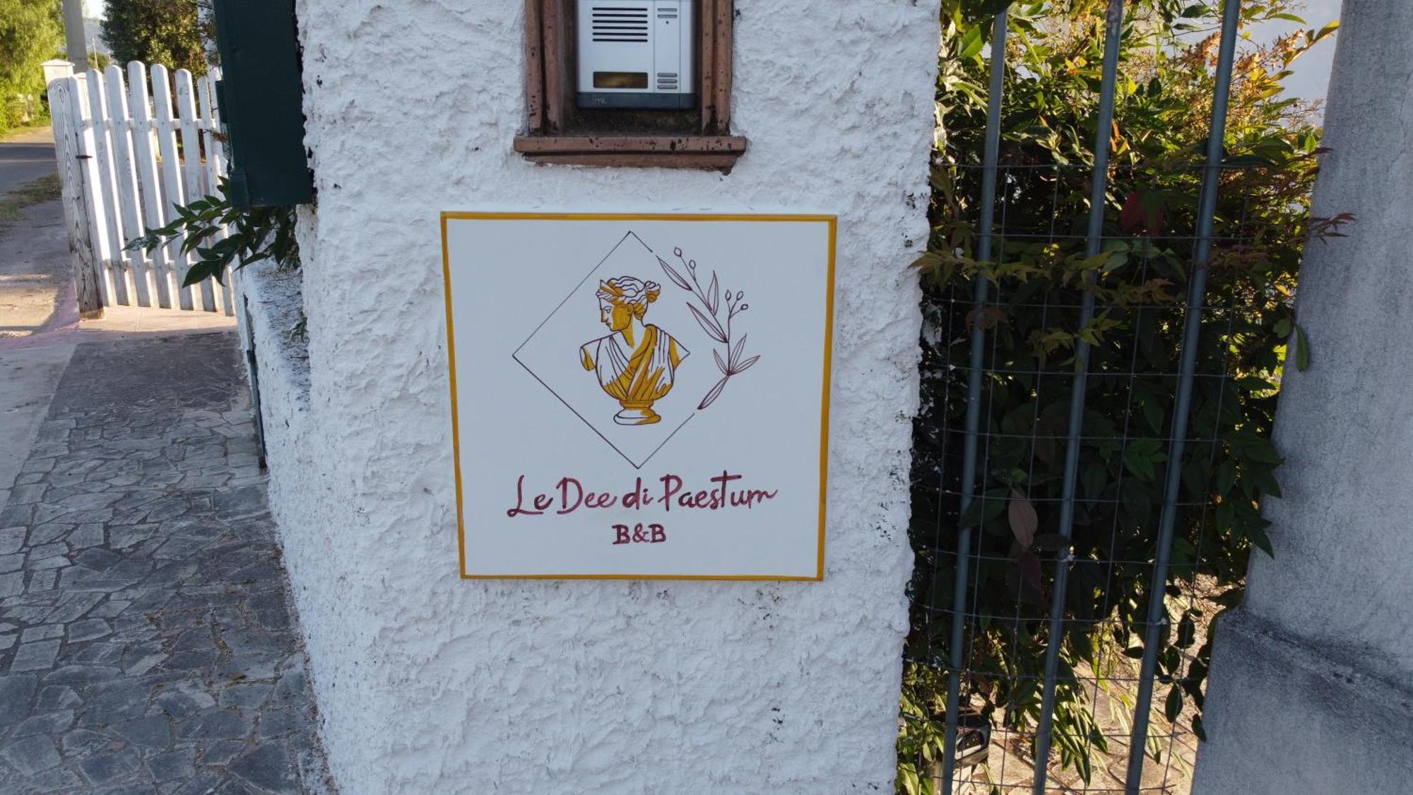 B&B Le Dee Di 帕埃斯图姆 外观 照片